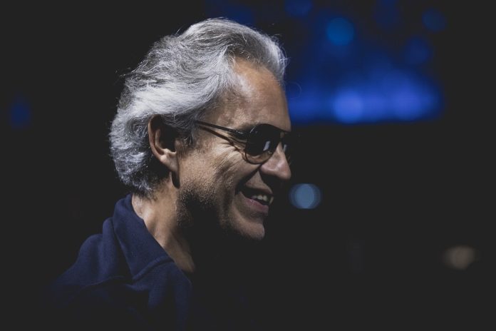 'Parece que conheço o Brasil desde sempre', revela Andrea Bocelli ao falar dos shows que fará no país