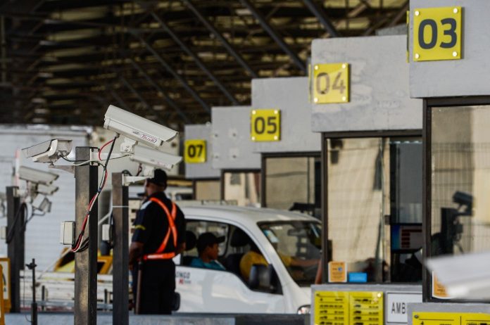 Pedágios de rodovias federais poderão ser pagos com PIX e cartões de débito e crédito - Notícias